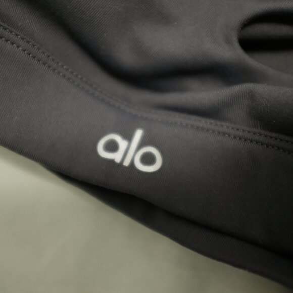 Alo Yoga Peak Bra - Picture 4 of 5